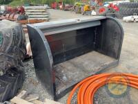 Log Bunker c/w lockable roller door - 3
