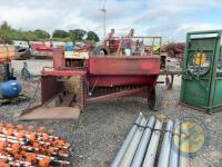 International B47 Square Baler - 7