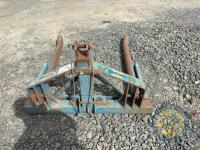 Fleming round bale lifter - 3