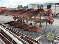 4 Furrow Kverneland Reversible plough