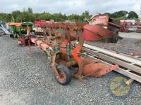 4 Furrow Kverneland Reversible plough - 3