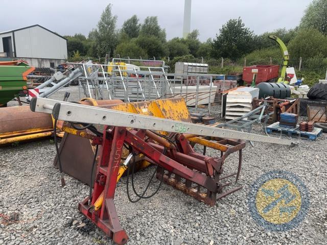 Heavy duty ladder