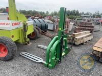 Cashel Telescopic bale lifter - 2