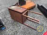 Steel cupboard - 3