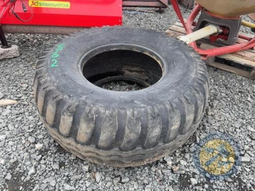 1 22.5/22.5 tanker tyre