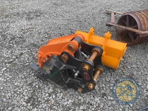 Grab bucket for 3-6 ton digger 40mm pins