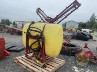 900 litre Hardi Sprayer - 3