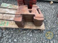 4 NH tractor weights - 2