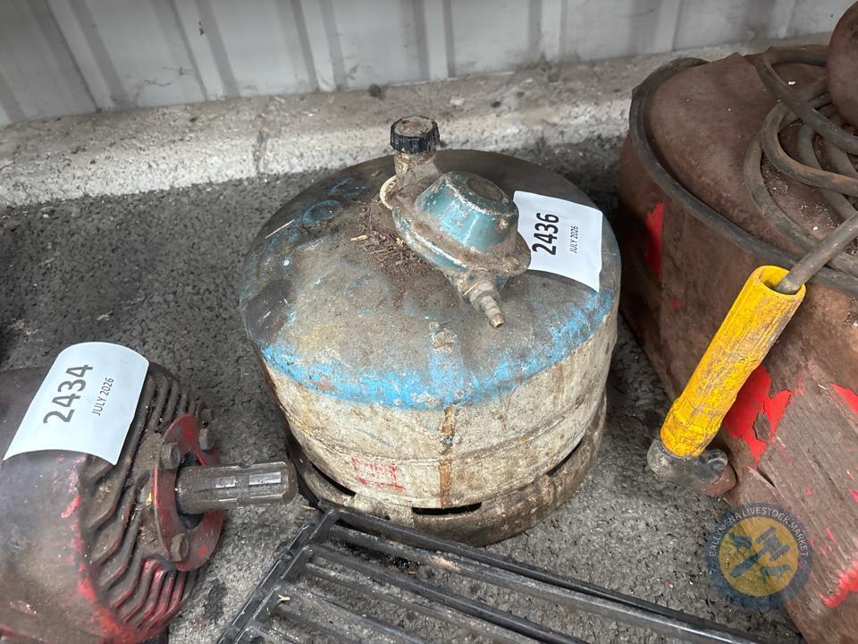 Gas cannister
