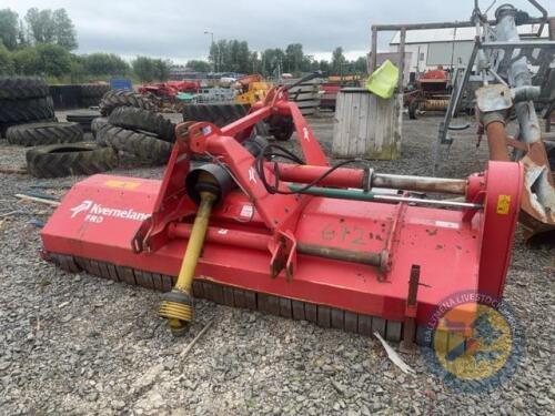 Kverneland mulcher. Comes with shaft