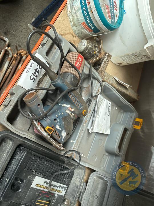 Ryobi sander