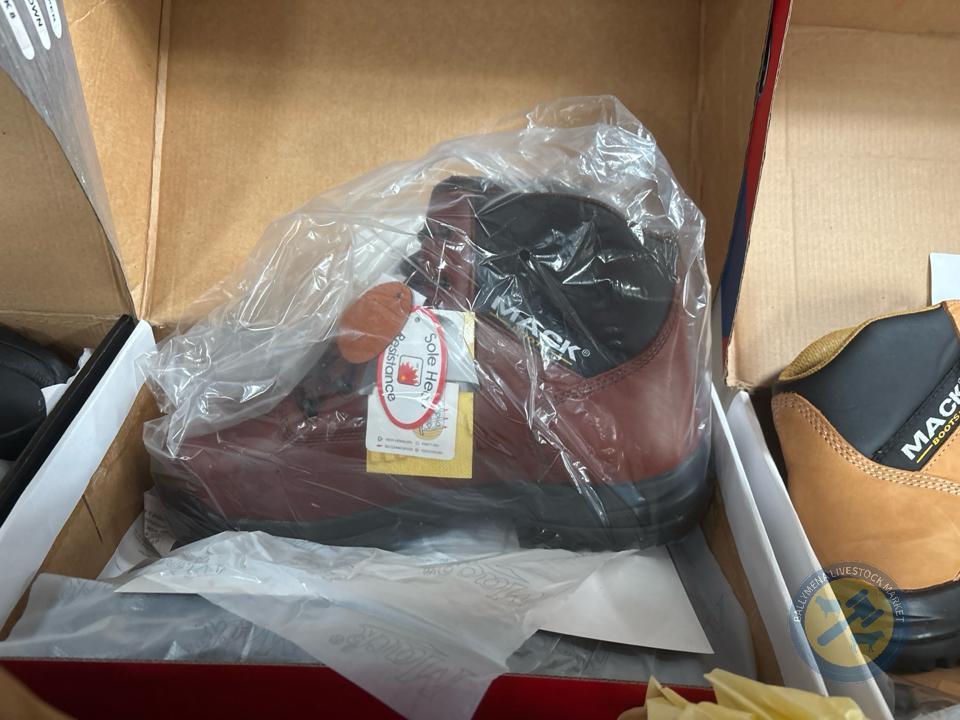 Size 11 steel toe cap Mac boots laced