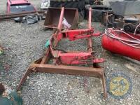 Massey Ferguson front loader with brackets - 2