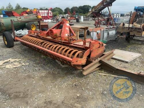 Kuhn 4m power harrow