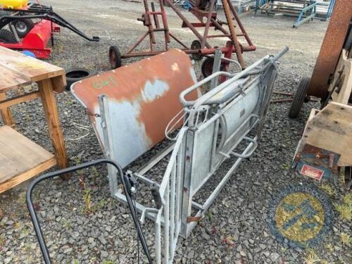 Sheep turnover crate