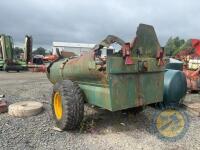 Axle & draw bar suitable to put 2 cubes on - 5