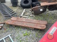 Set of skids for topper - 3
