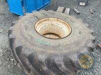 28.1/R26 rim & tyre - 2
