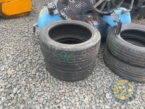 2x 35/45R18 Tyres