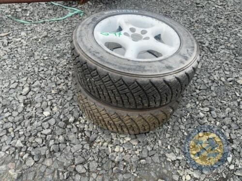 2x 195/65 R15 rims & tyres