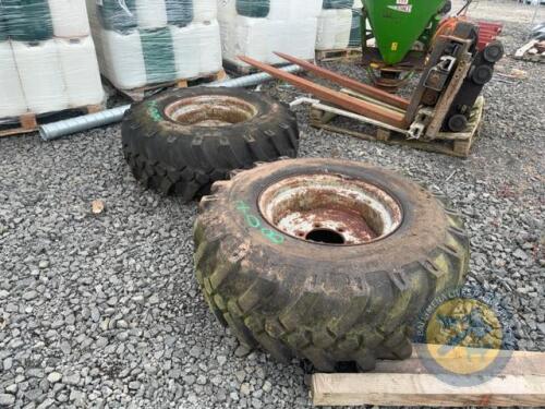 2x rims & tyres 16/R70/20