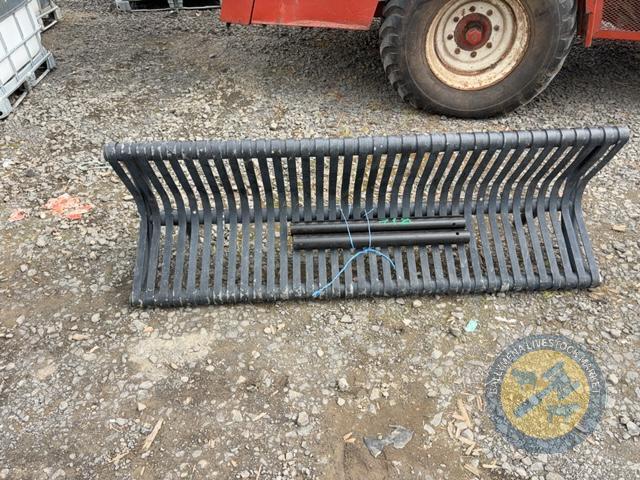 Heay duty garden bench seat