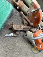 Floorboard clamp