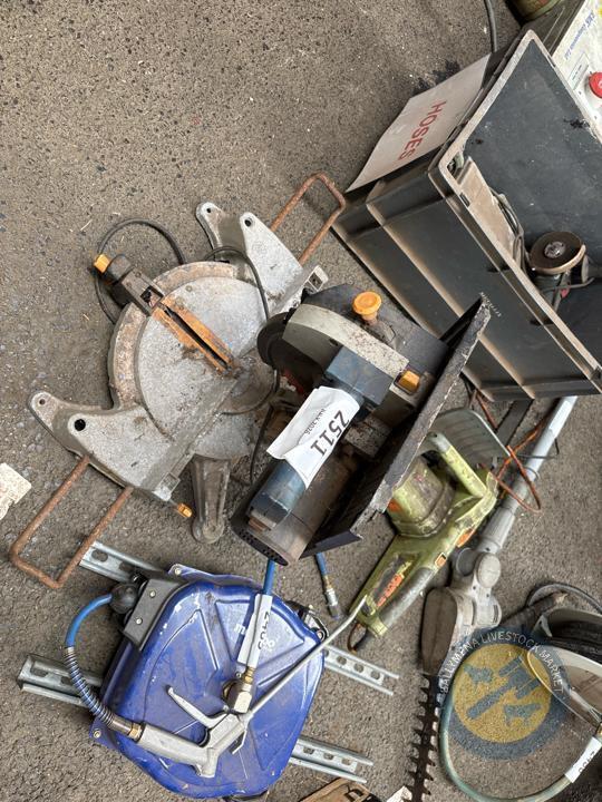 Rip saw