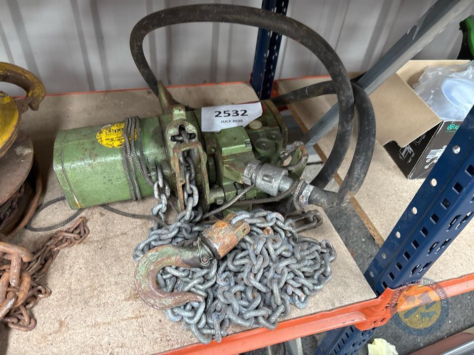 1 tonne air operated workshop hoist