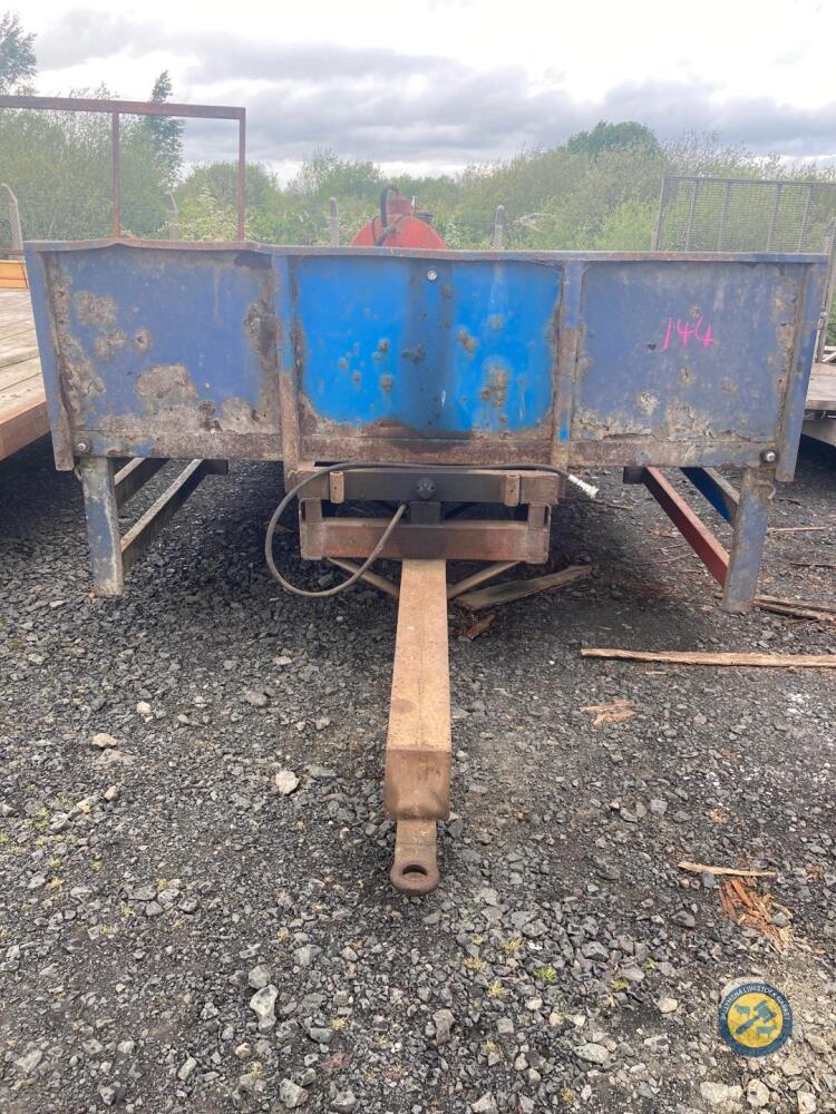 18ftx8'2" flat trailer working lights