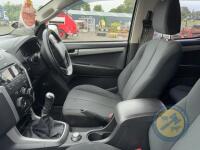 Isuzu D Max 2016 - 8