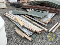 Nissan hut green tin sheets , timbers, hoops and gable with bolts & brackets - 5
