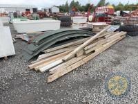 Nissan hut green tin sheets , timbers, hoops and gable with bolts & brackets - 6
