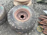 2 900 x 16 rims & tyres - 2