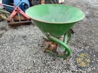 Fertiliser sower - 4