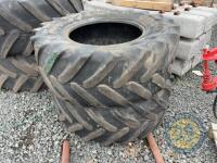 2 480/70 R28 Michelin tyres - 3