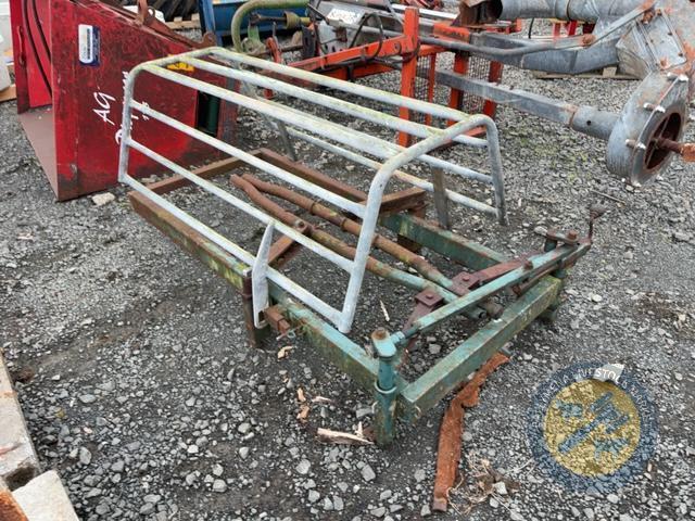 Crush gate