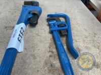 2x Stil saws & nail bar - 3