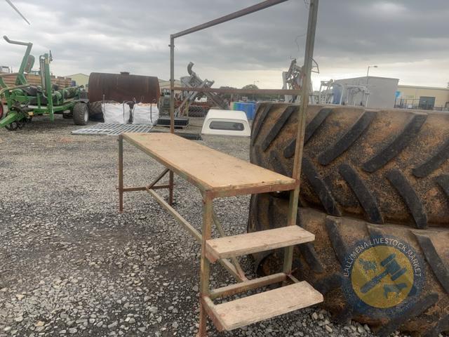 Potato sorter & platform stand lingarden
