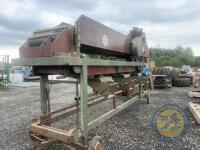 Potato sorter & platform stand lingarden - 5