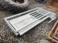 New condan back gate - 3