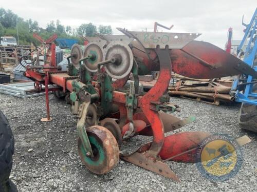 3 Furrow reversible plough 14inch