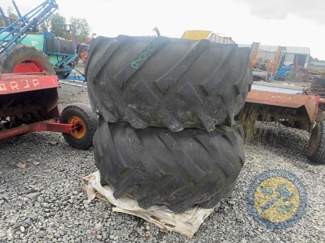 2 28.1 tyres on rims