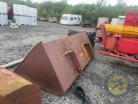 8ft heavy duty grain bucket with matbro brackets - 3