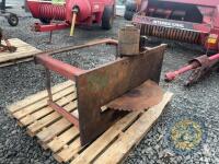 Large saw with belt