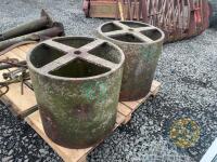 2x cast iron rollers - 2