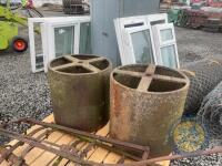 2x cast iron rollers - 3