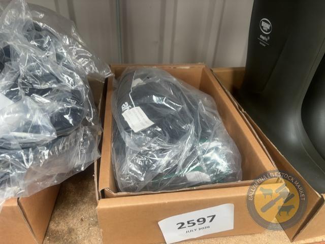 Box lot gloves