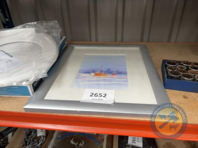 Beat picture frame