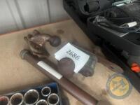 2x ball hitches - 2